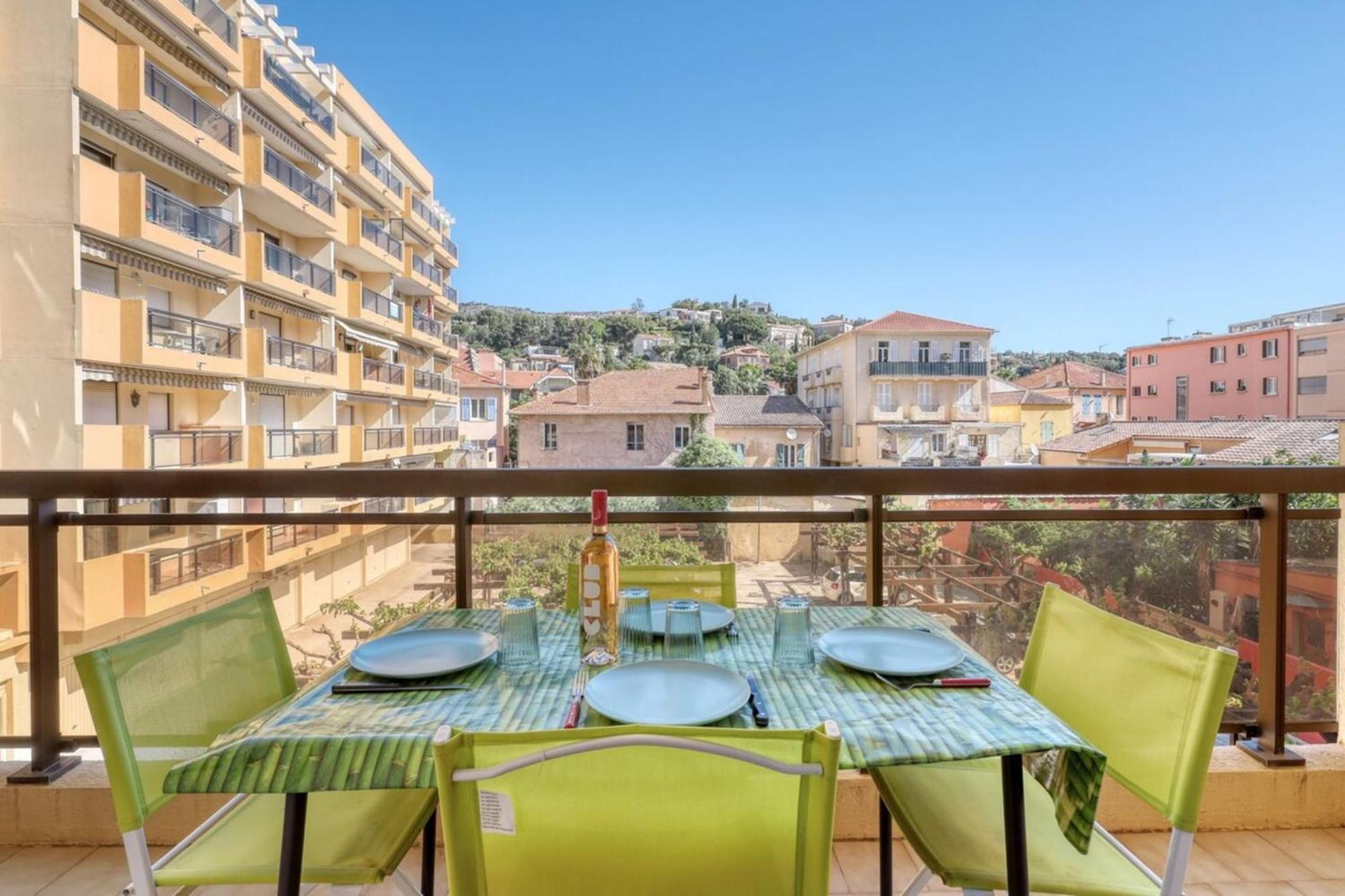 Lavandou - T2 In The City Center - 200 M From The Sea Ле-Лаванду Экстерьер фото